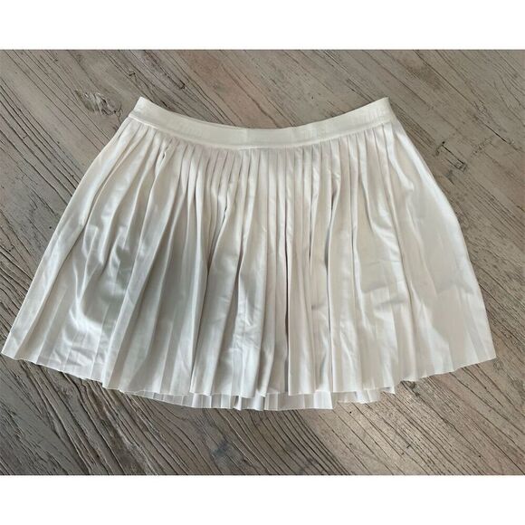 Prince Women's Pleated Tennis Skirt White Size S Casual Short - Picture 10 of 11